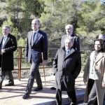 El presidente ayer acompañado por Giner, Rus, Blasco y Such