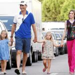 Los Príncipes de Asturias, junto a sus hijas, Leonor y Sofía, de paseo en Palma