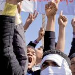 Libios cantan consignas contra Gadafi en Ajdabiyah