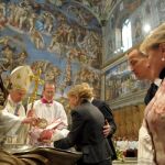 El Papa dice que la familia está «amenazada»