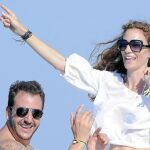 Borja Thyssen y Blanca Cuesta se lo pasan bomba en sus vacaciones ibicencas