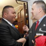 El becario Danny Hernández