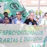 Tres mil funcionarios contra los recortes del Gobierno y la Junta
