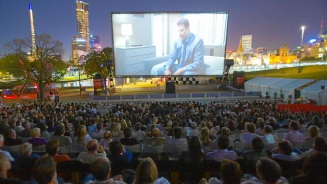 Adiós a la cultura de la subvención: menos ayudas al cine