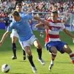 Una imagen del partido entre Osasuna y Granada
