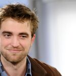 Robert Pattinson quiere hablar con el hombre con el que su novia le fue infiel
