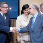 Montoro fija una deuda del 23 por ciento para la Comunitat en 2013
