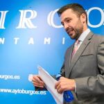 El concejal suspendido del grupo popular en Burgos, Eduardo Villanueva