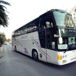 Los escolares fueron transbordados a otro autobús (imagen de archivo)