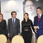 De izquierda a derecha, José Creuheras, Ana Botella, José María Aznar, María de Lourdes Alcívar, Guillermo Lasso y Andrés Arcos