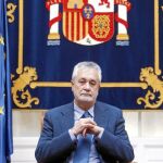 Griñán acusa al PP de «hacer política» con el caso de los ERE