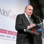 Jorge Fernández aseguró que Rajoy contará con Cataluña para gobernar por interés y por «afecto»
