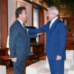 El presidente de Murcia, Ramón Luis Valcárcel, se reunió ayer con el responsable del Parlamento de Extremadura.