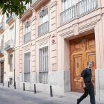 El Consell estudia vender sedes de empresas públicas