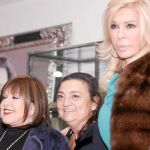 Benarroch, junto a Loles León y Bibiana Fernández, en Madrid