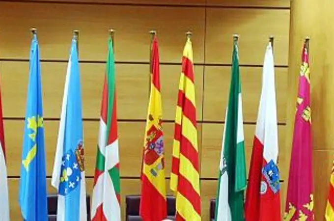 Ayuntamientos y autonomías solo podrán usar su superávit en inversiones sostenibles hasta 2027 Ayuntamientos y autonomías solo podrán usar su superávit en inversiones sostenibles hasta 2027