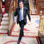 Moncloa ultima para julio el ajuste en funcionarios e impuestos