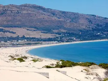 Vista de la playa de Valdevaqueros, en Cádiz Vista de la playa de Valdevaqueros, en Cádiz