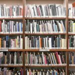 Casi la mitad de los ciudadanos siguen comprando libros a pesar de la crisis
