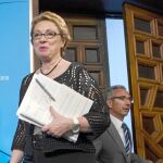 La otra forma de gobernar de Griñán: subir impuestos y suspender derechos