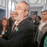 Augusto Serrano, del sindicato STEs, ayer, junto a Tohil Delgado, líder del Sindicato de Estudiantes
