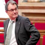 Mas se propone desafiar la legalidad y convocar una consulta sobre el Estado catalán
