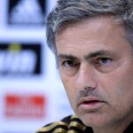 Mourinho, en plan pacificador, no quiso hablar ayer de Piqué