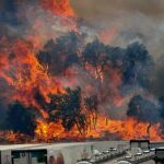 Tres muertos en el fuego descontrolado de Gerona