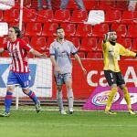 El Sporting sigue enrachado desde que Sandoval llegó al banquillo. Sangoy celebra el gol ante Osasuna