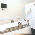 Las nuevas técnicas en radiocirugía cerebral aumentan la supervivencia y la calidad de vida