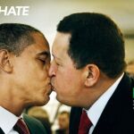 Unas de las campañas más icónicas de los Benetton «besos contra el odio» que desató la polémica. En la imagen Obama besa a Chávez