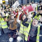 Los trabajadores de Spanair piden amparo a la Generalitat