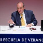 Fernández Díaz: «Los delincuentes no pueden entrar por una puerta y salir por otra»