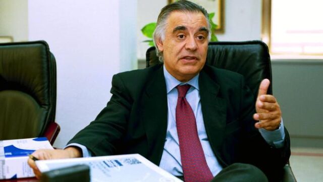 Iberia y pilotos acatan el nombramiento de Montalvo como árbitro