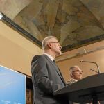 Ávila, consejero de Economía, y Vázquez, portavoz, en una reciente comparecencia