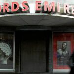 La entrada de la casa discográfica es un emblema de la ciudad de Londres