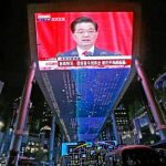 El discurso de Hu Jintao se retransmitió ayer en las pantallas de Pekín