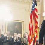 Los «gurús» mediáticos de Obama preparan un discurso anticrisis