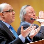 Gobierno y Generalitat negocian la privatización de servicios públicos