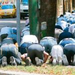 Fini exige a los imanes que prediquen en italiano en las mezquitas