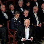 Juan Gil reivindica «el latín del siglo XXI» en su discurso de ingreso en la RAE
