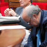 Sólo País Vasco y Cataluña se niegan a cerrar sus «embajadas»