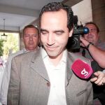 El juez investiga los delitos de falsedad malversación y coacciones en Invercaria