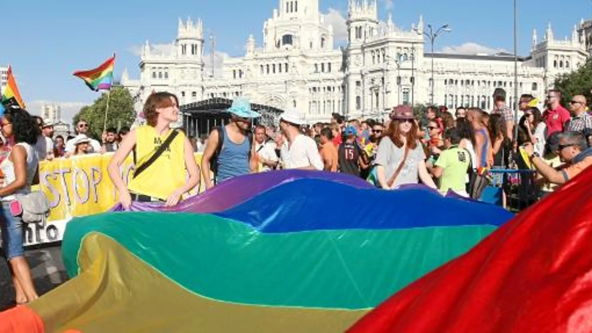 El Orgullo gay en Cibeles