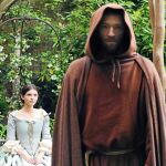 El hábito sí hace a Vincent Cassel