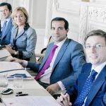 De izquierda a derecha, Javier Fernández Lasquetty, Lucía Figar, Percival Manglano, Ignacio González, Regina Plañiol, Pablo Cavero, Ana Isabel Mariño, Salvador Victoria y José Luis Fernández Almeida, secretario del Consejo.