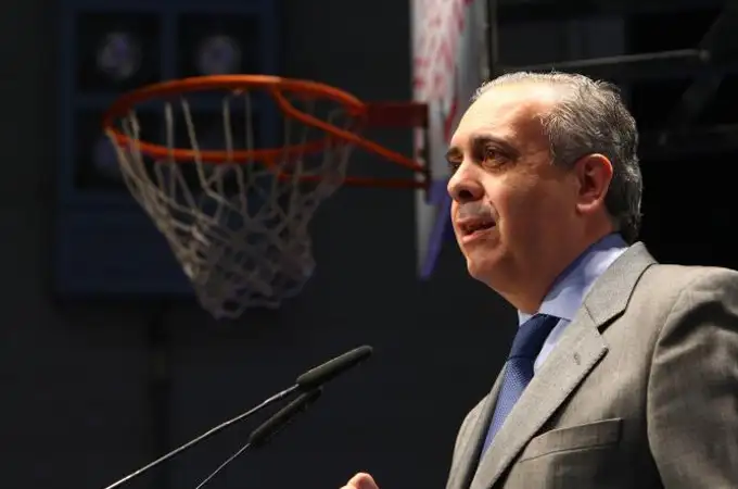 El Supremo anula la condena por prevaricación al juez que facilitó información cuando investigaba al presidente de la Federación Española de Baloncesto El Supremo anula la condena por prevaricación al juez que facilitó información cuando investigaba al presidente de la Federación Española de Baloncesto