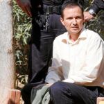 El padre de José y Ruth, José Bretón, en el Parque Cruz Conde de Córdoba, en el que desaparecieron los menores