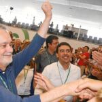 Griñán fractura al PSOE tras invitar a los críticos a votar en su contra
