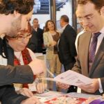 5000 contratos esperan dueño